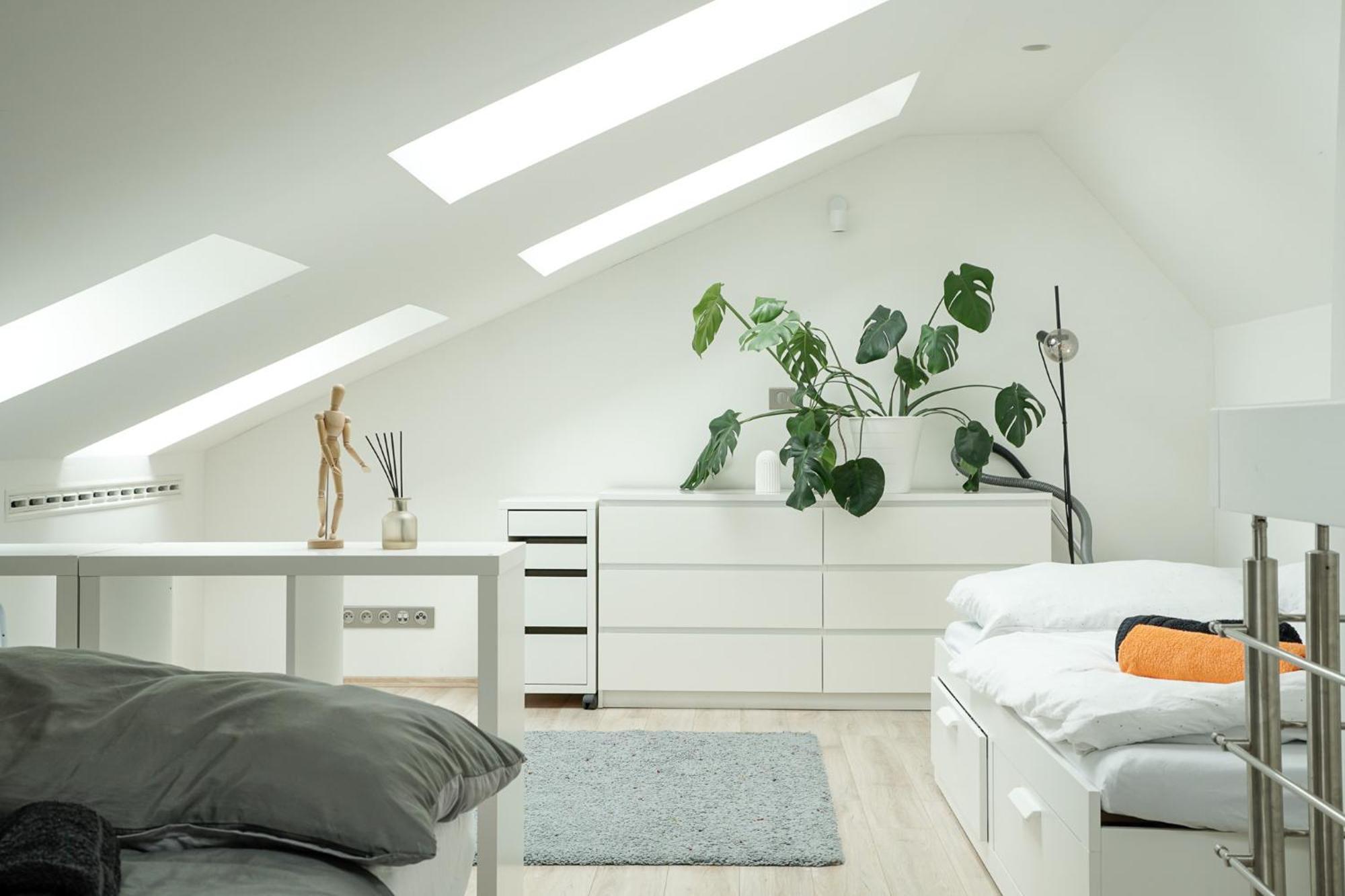 Апартаменты Urban Zenhouse No.2 - Breakfast Included Братислава Экстерьер фото
